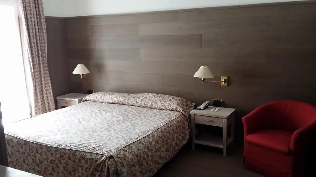 Hotel Emet 모데시모 4*,  이탈리아