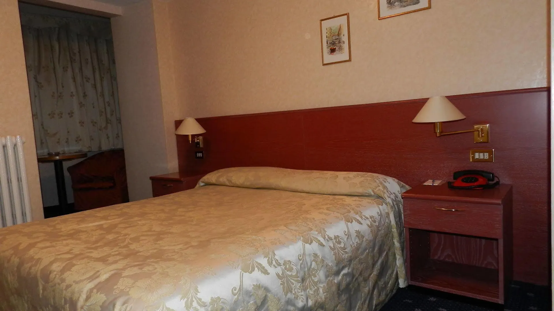 Hotel Emet Madesimo 4*,