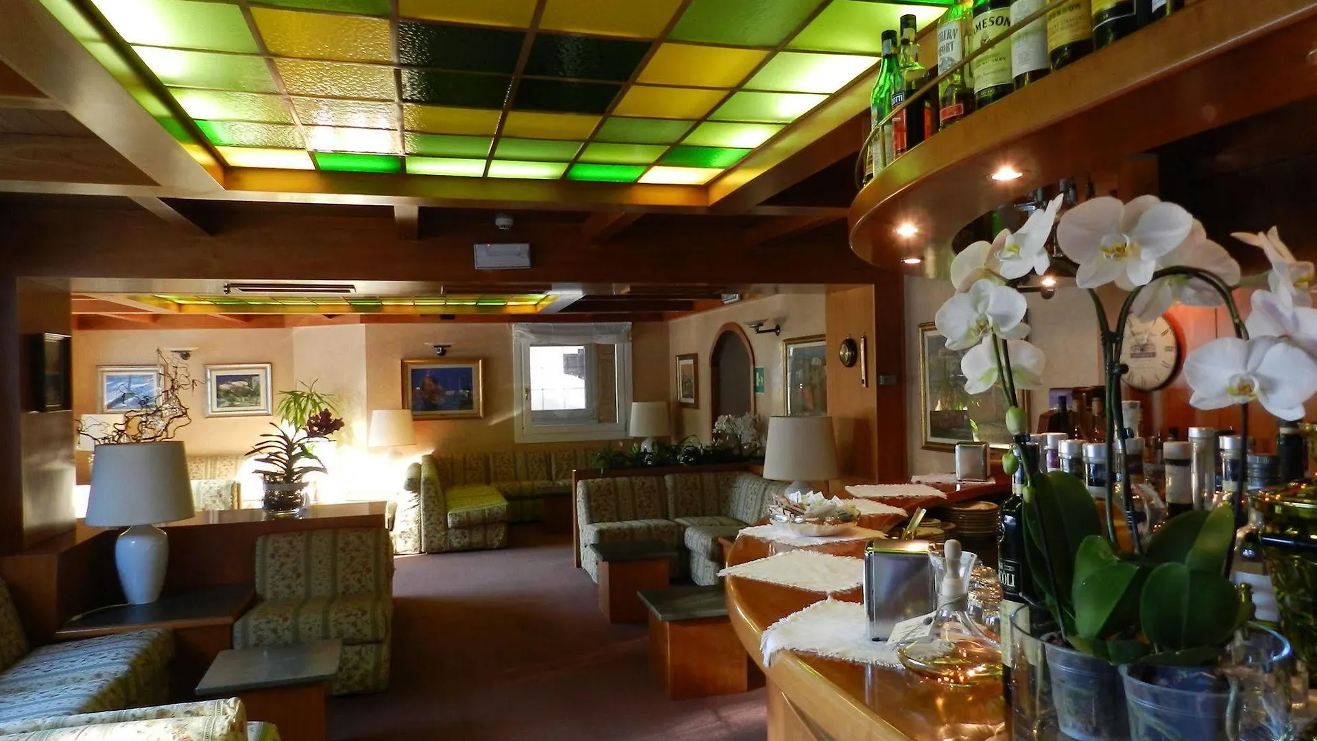 Hotel Emet Madesimo 4*,  Italia